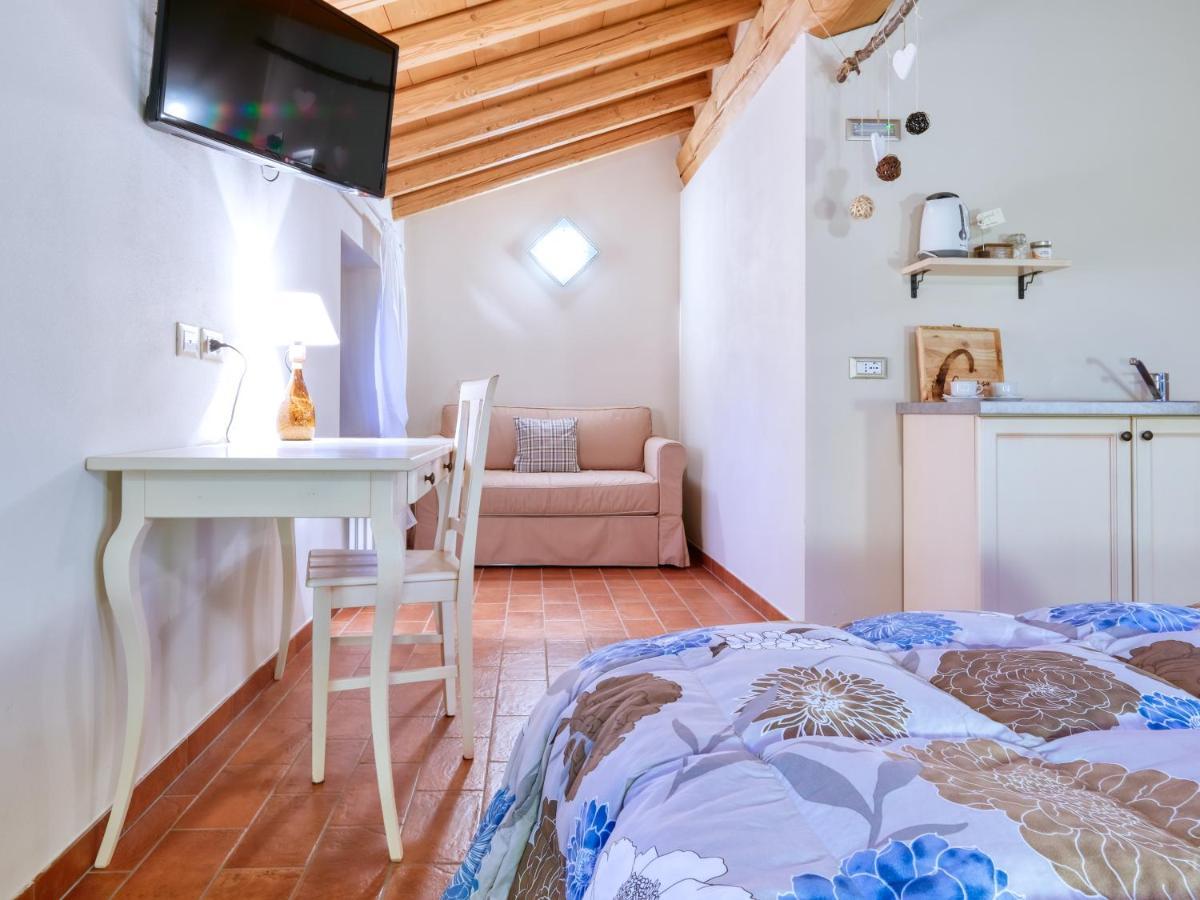 Agriturismo Corte Moranda เวโรนา ภายนอก รูปภาพ