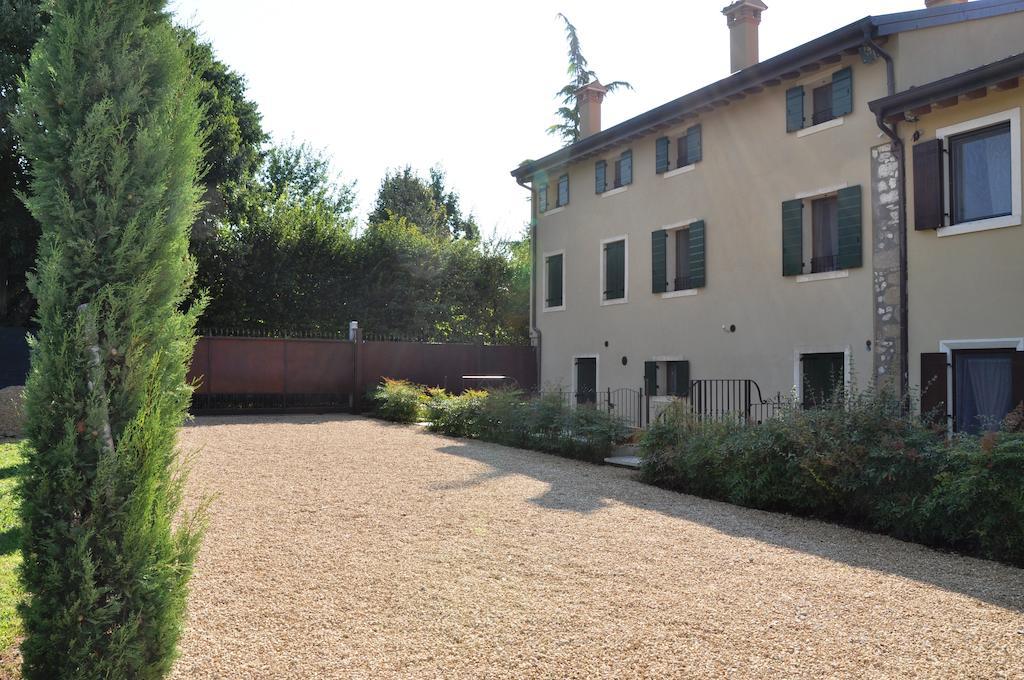 Agriturismo Corte Moranda เวโรนา ภายนอก รูปภาพ