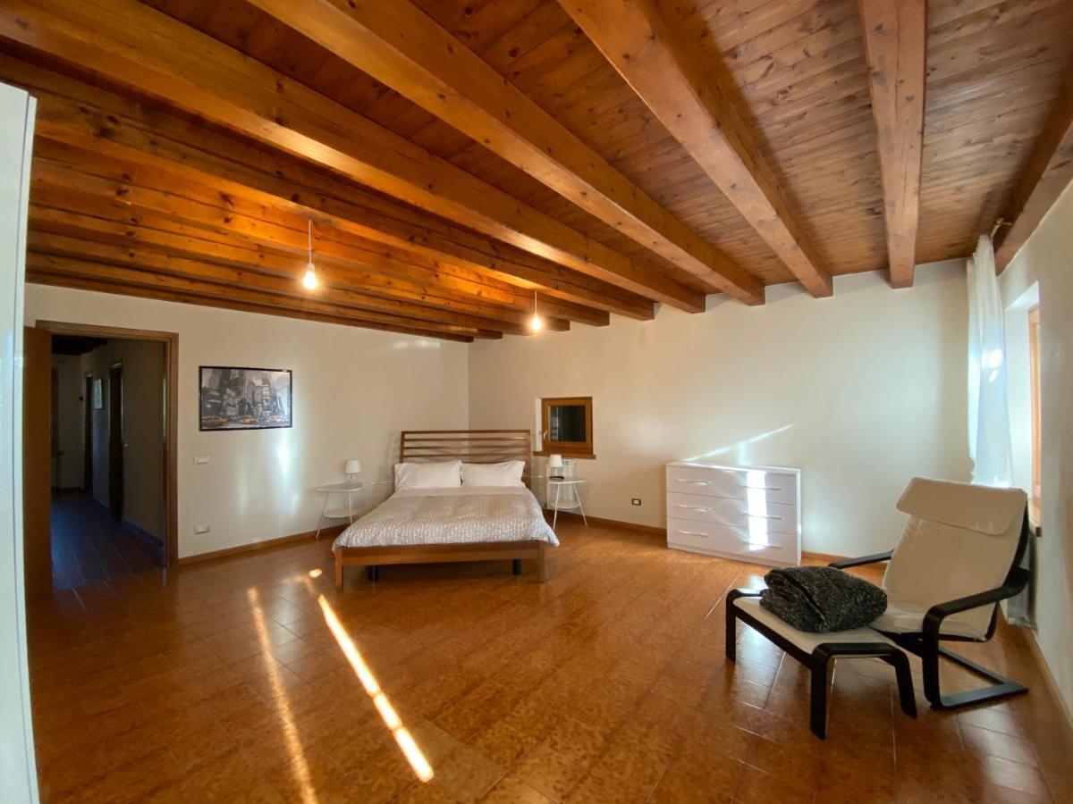 Agriturismo Corte Moranda เวโรนา ภายนอก รูปภาพ